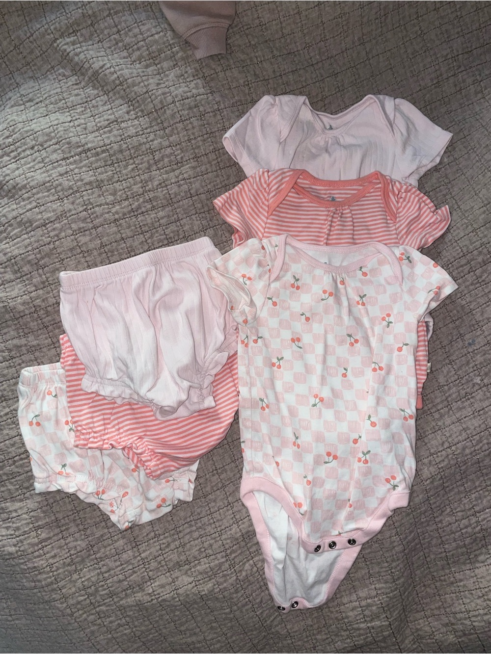 GAP Pink and White Baby Girls Matching Onesies and Bloomers Set